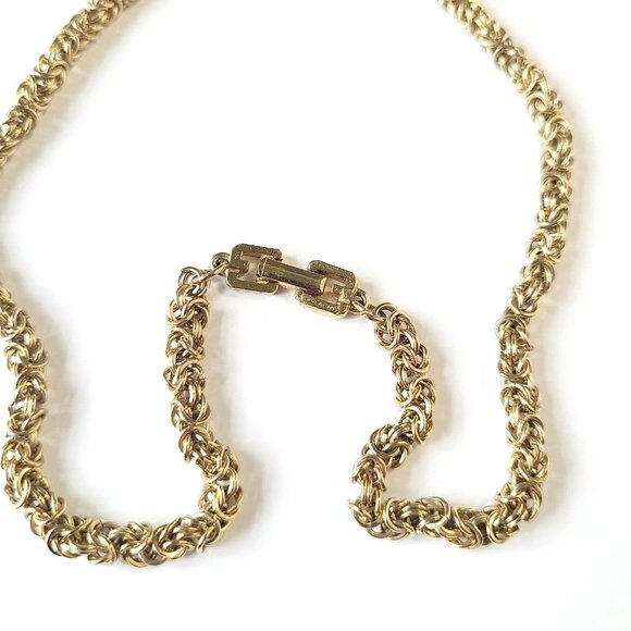 Vintage Givenchy Gold Plated 18" Byzantine Braided Chain Necklace Logo Clasp 80s - Picture 6 of 9